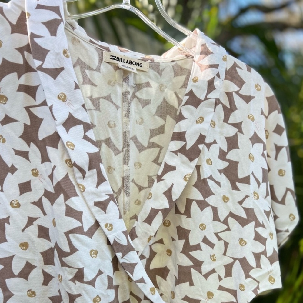 🌺🌺 BILLABONG 🌺🌺 Wander Beyond Mini Dress RARE FIND - Picture 16 of 16